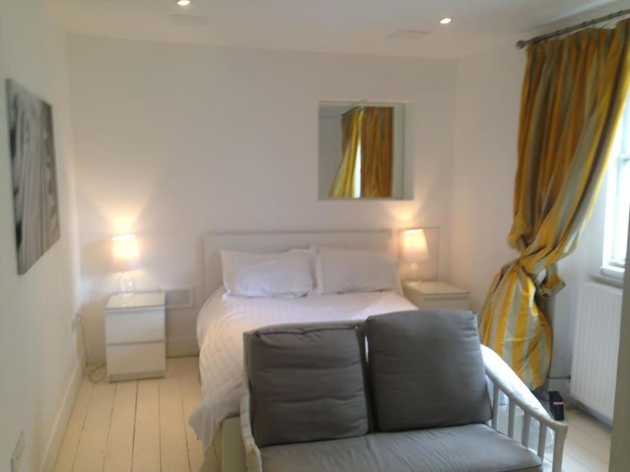 Earls Court Spacious Apartment London Eksteriør bilde
